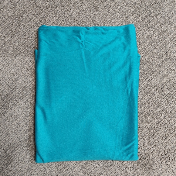Other - New Fabric - Turquoise - 2 And 2/3 Yards - Stretch Jersey Knit - 60" Wide